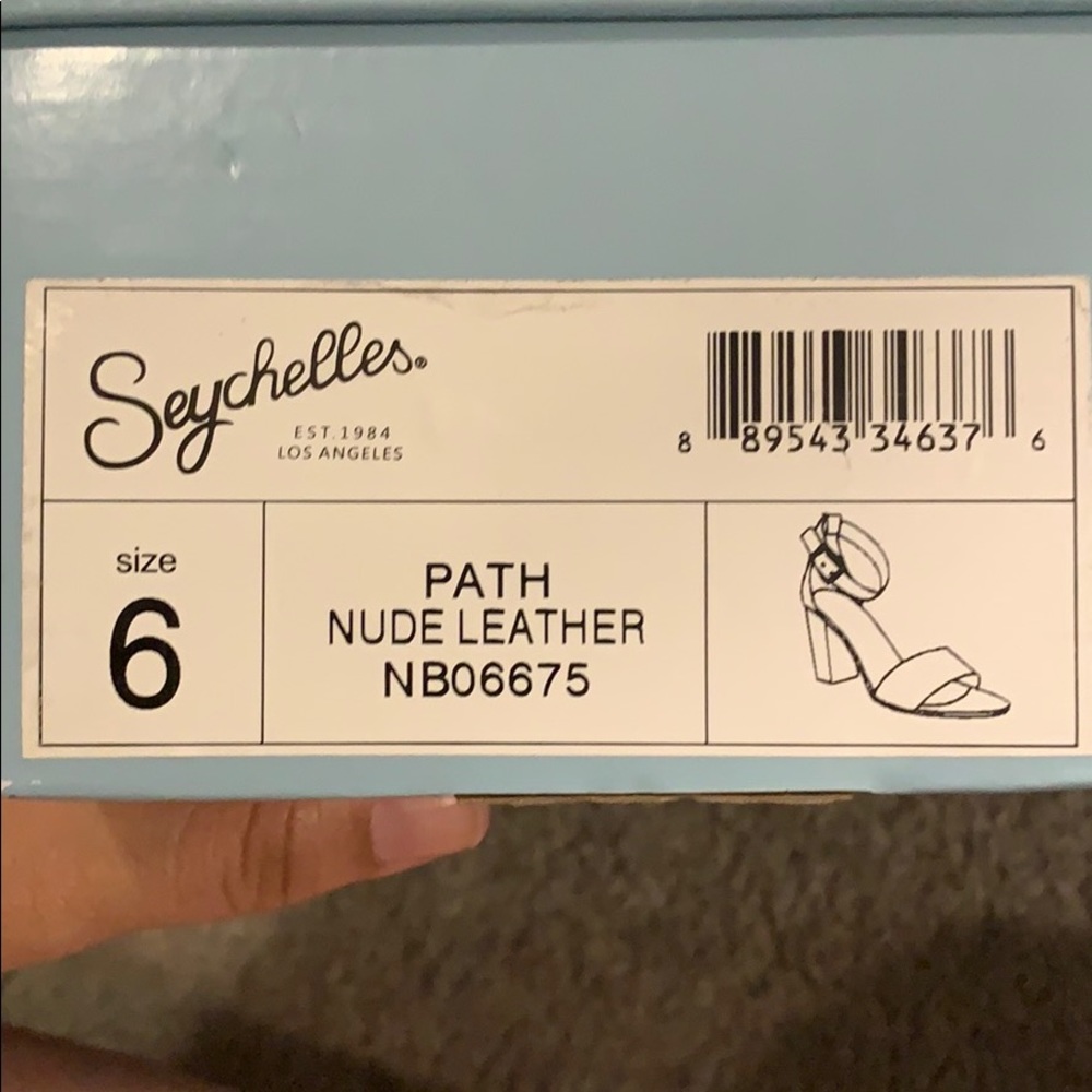 Brand New Seychelles Path Heels size 6